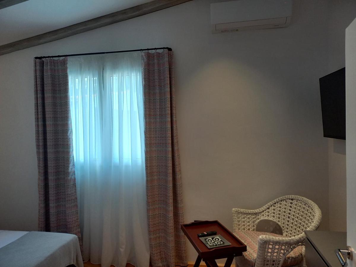 Unique Residence With Garden And Sea View スプリト エクステリア 写真